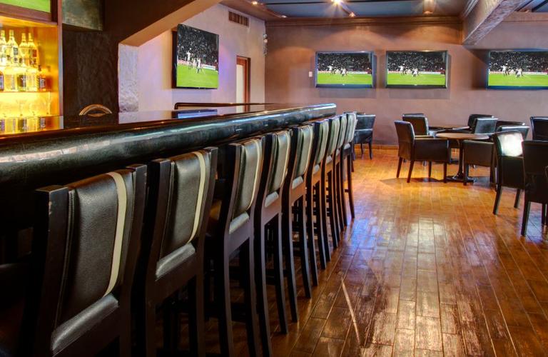 US GEORGE SPORTS BAR  Hotel Playa Mazatlán US GEORGE SPORTS BAR  Hotel Playa Mazatlán